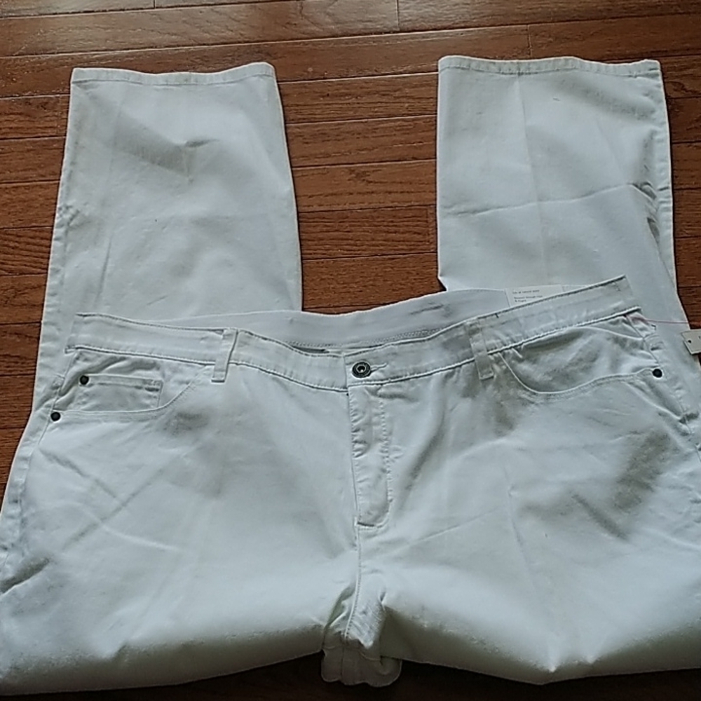 C.J.Banks White Barely Boot Stretch Jeans Plus Size 24W